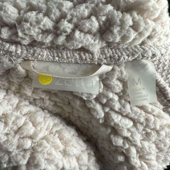 Zella Cozy Up Bomber Jacket Size Medium - Picture 4 of 11